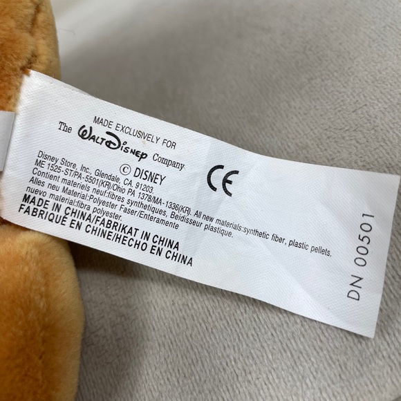 NWT Vintage Disney Easter Bonnet Pooh Beanie Plush - Picture 6 of 13